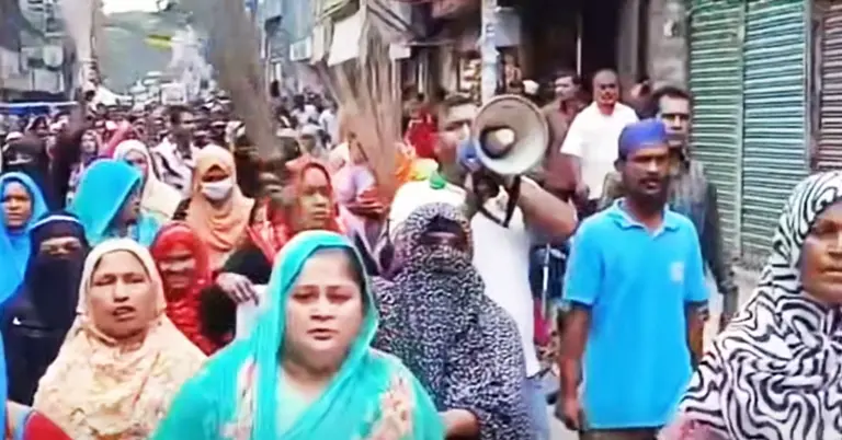 ঝাড়ু মিছিলের ছবি